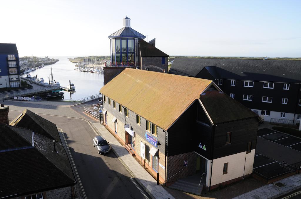 Yha Littlehampton Hostel Exterior photo